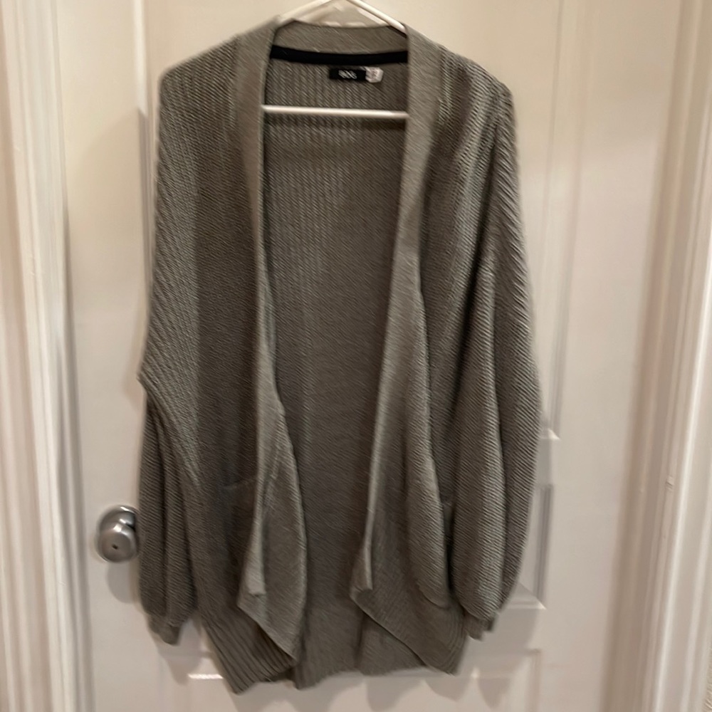 BDG Sweater